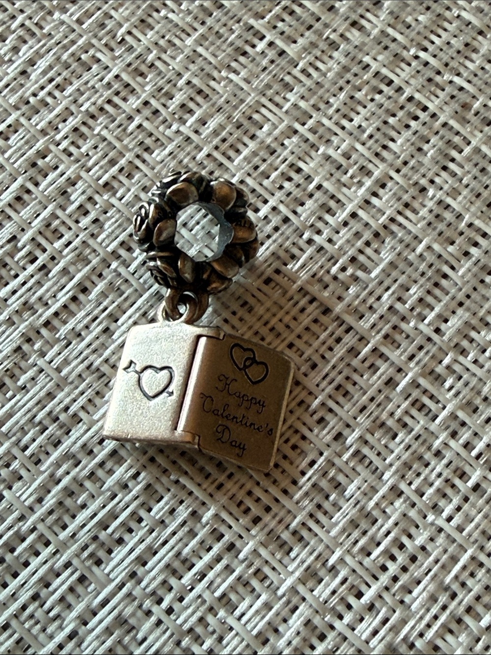 Pandora  'Happy Valentine's Day' Book Charm